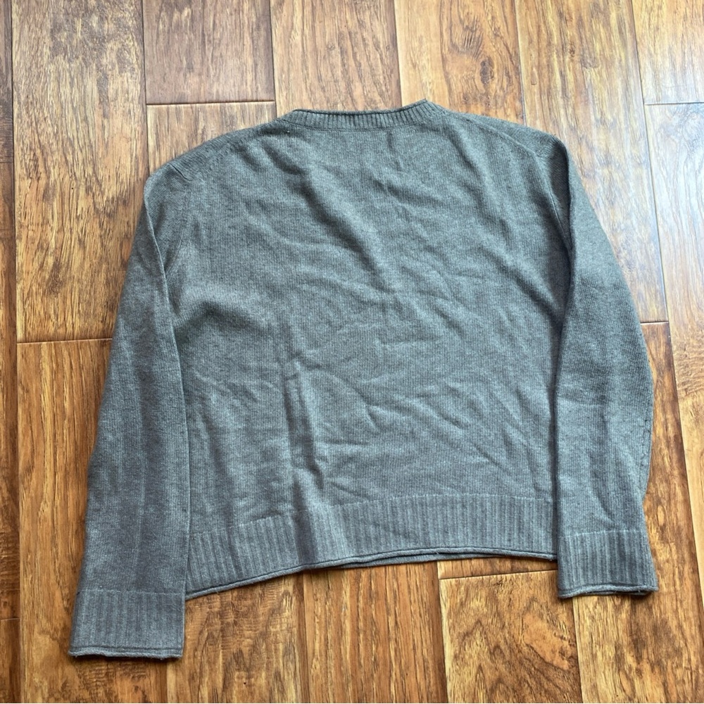 Jenni Kanye womens medium grey sweater - Picture 2 of 4